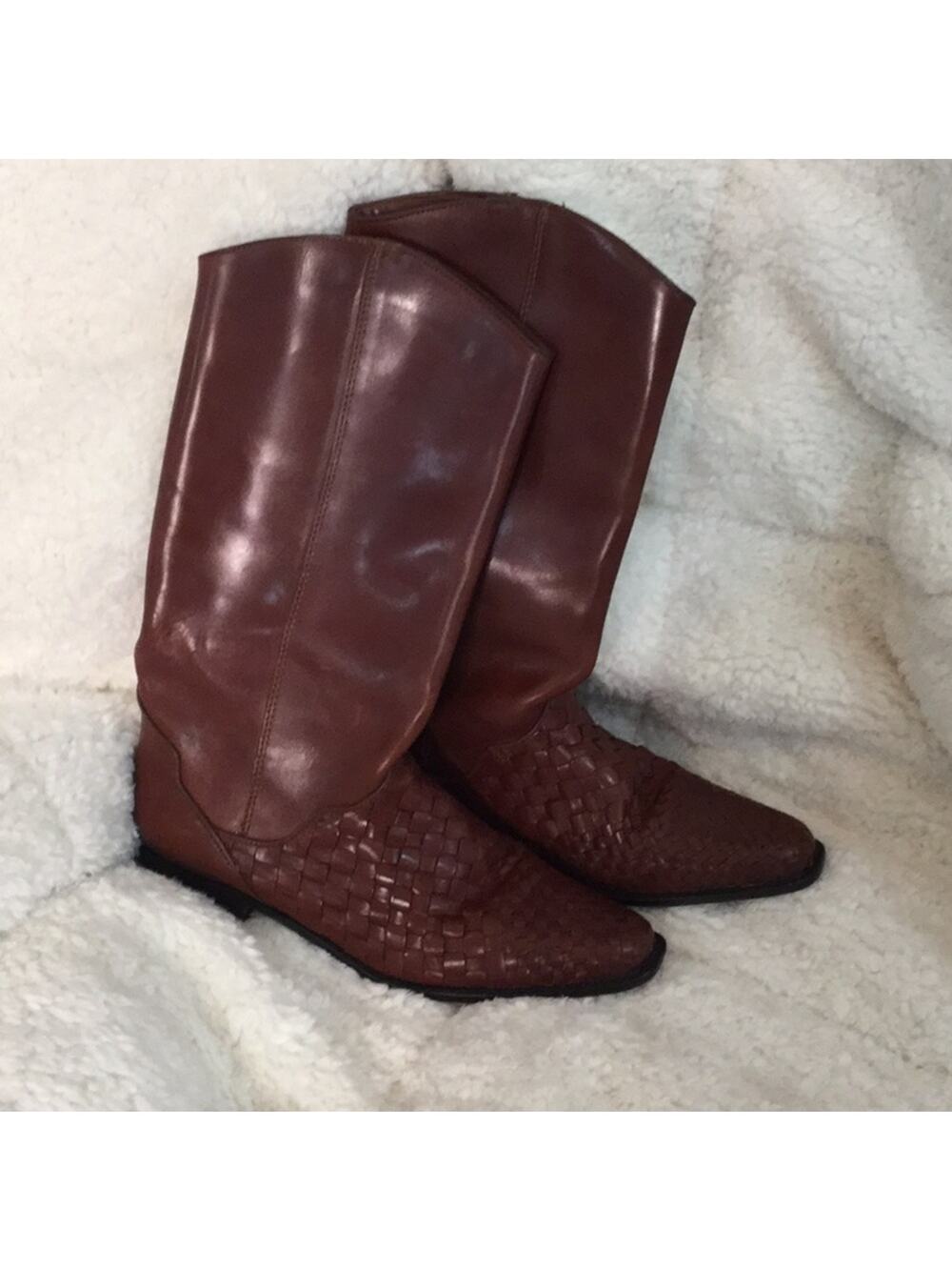 Unisa flex 8.5 tobacco color boot pull on euc